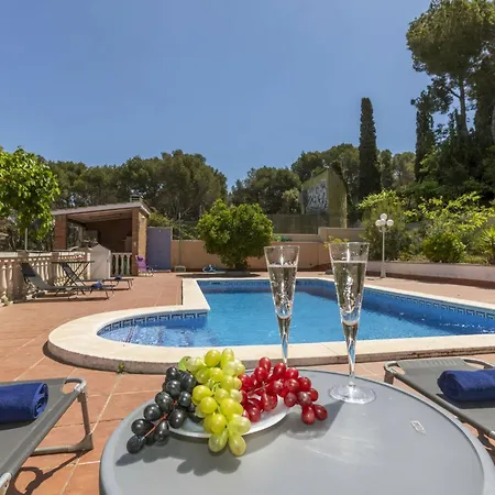 Refuge De La By Interhome Cunit